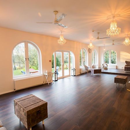 Gray Manor Hotel Cholderton Bagian luar foto