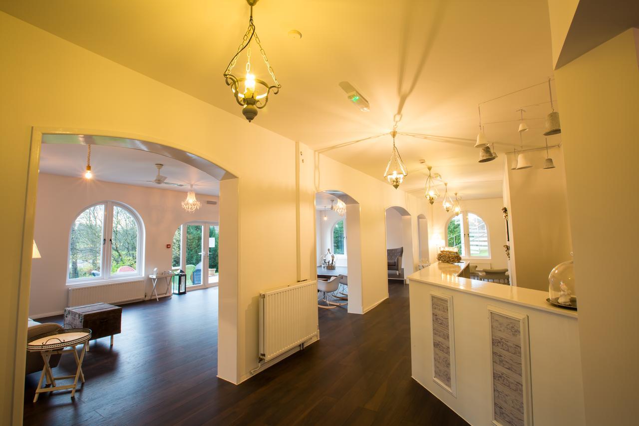 Gray Manor Hotel Cholderton Bagian luar foto