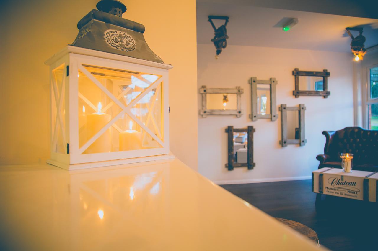 Gray Manor Hotel Cholderton Bagian luar foto